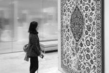 Art curator : job description